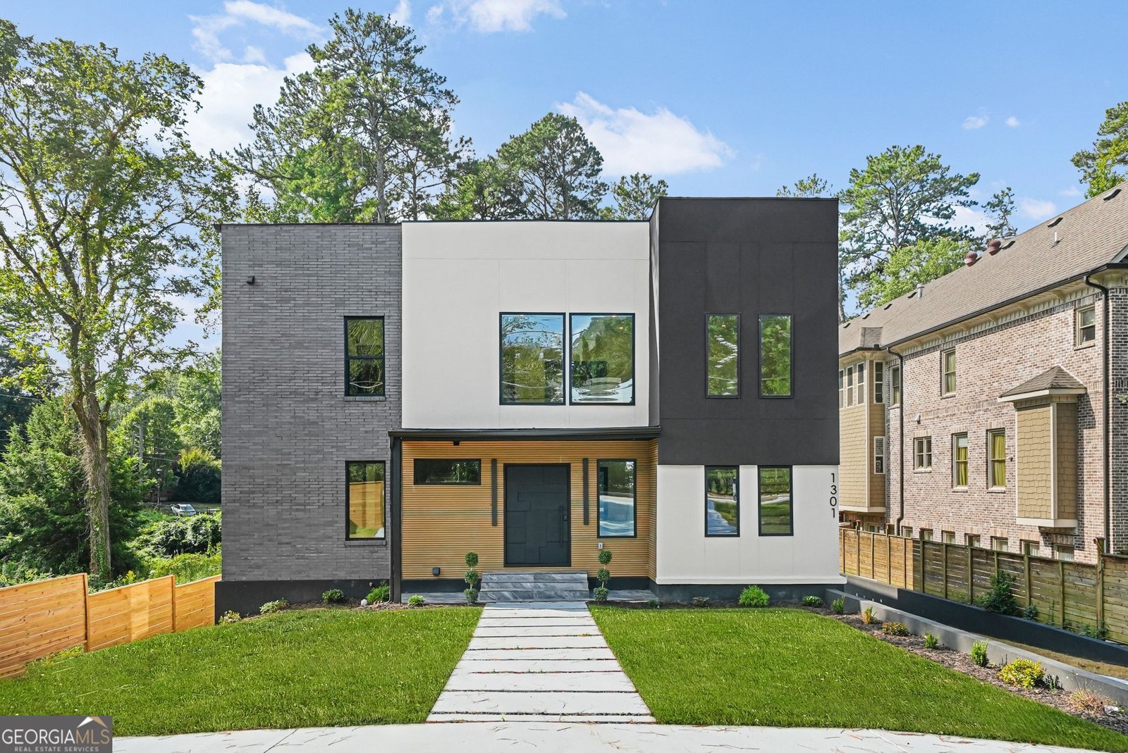 1301 Lavista Road Atlanta - main photo