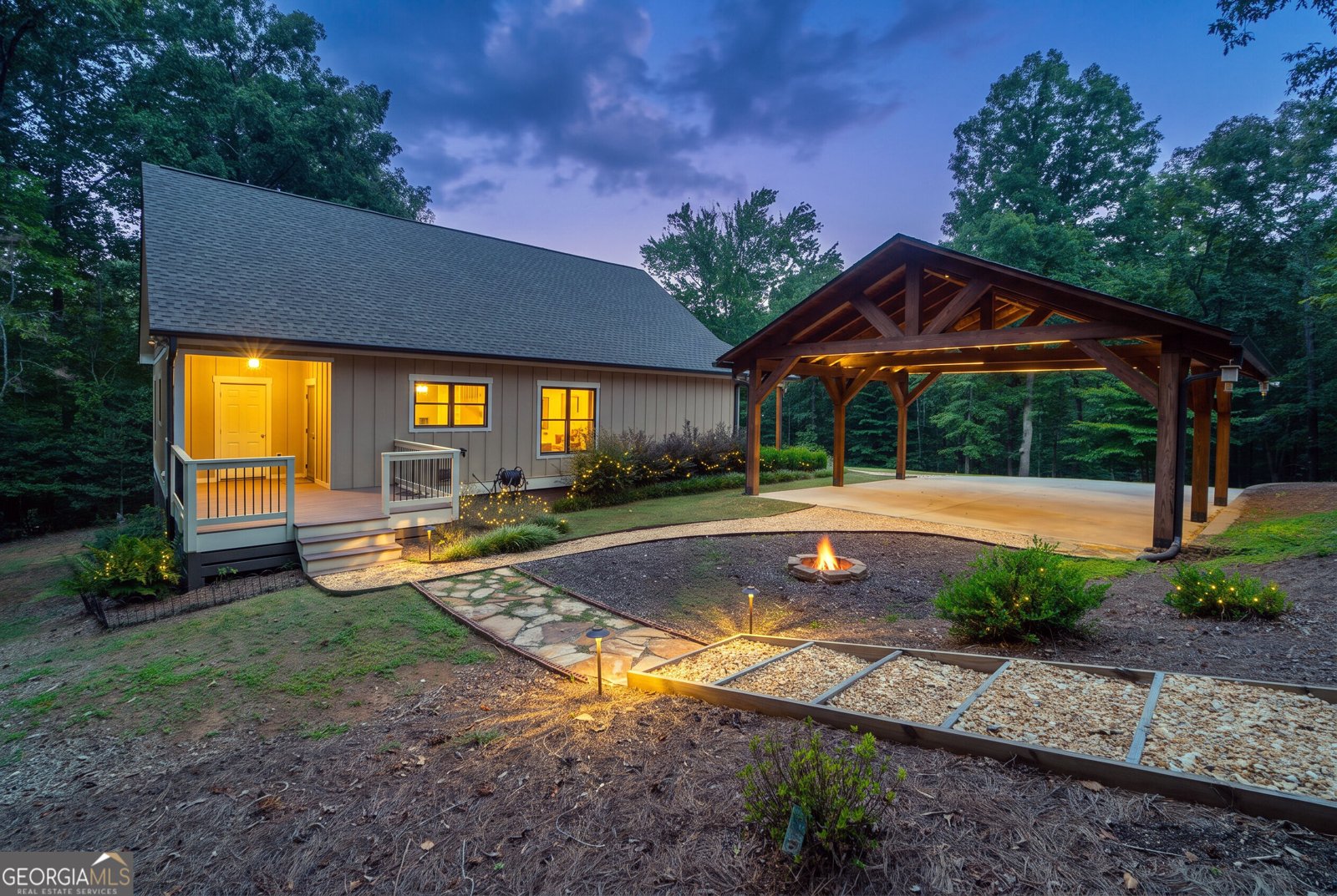 5240 Highway 17 Clarkesville - Photo 11