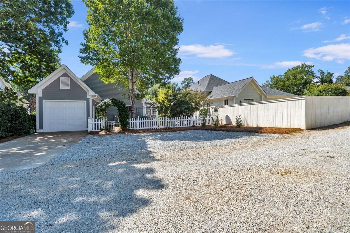 579 Village Road Madison - Photo 29