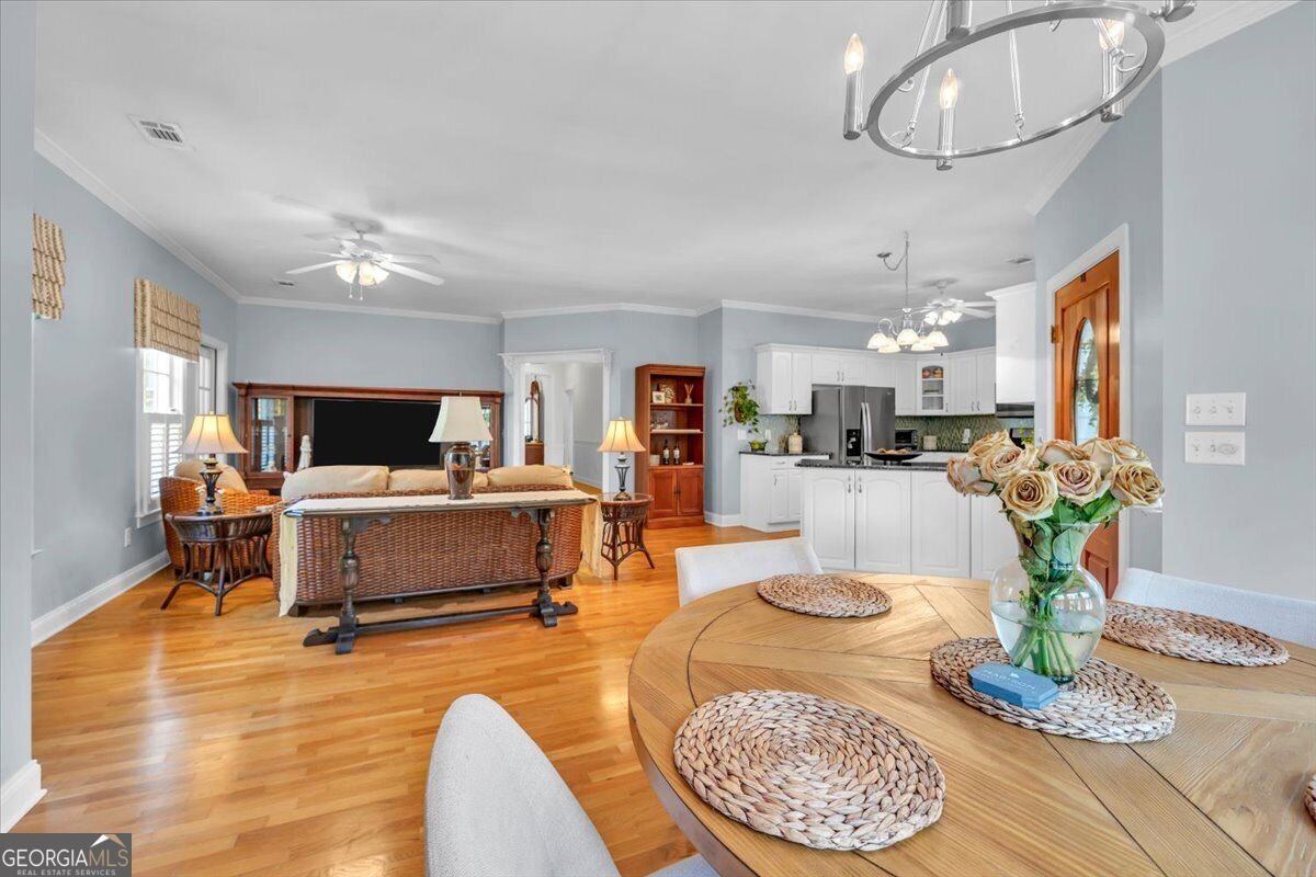 579 Village Road Madison - Photo 7
