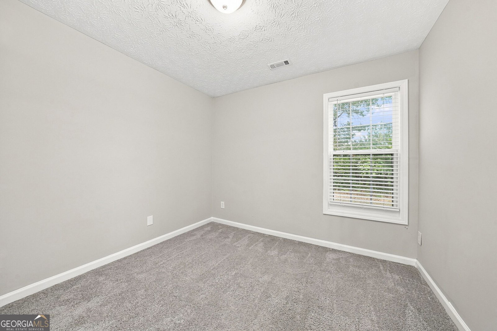 230 Trelawney Circle Covington - Photo 10