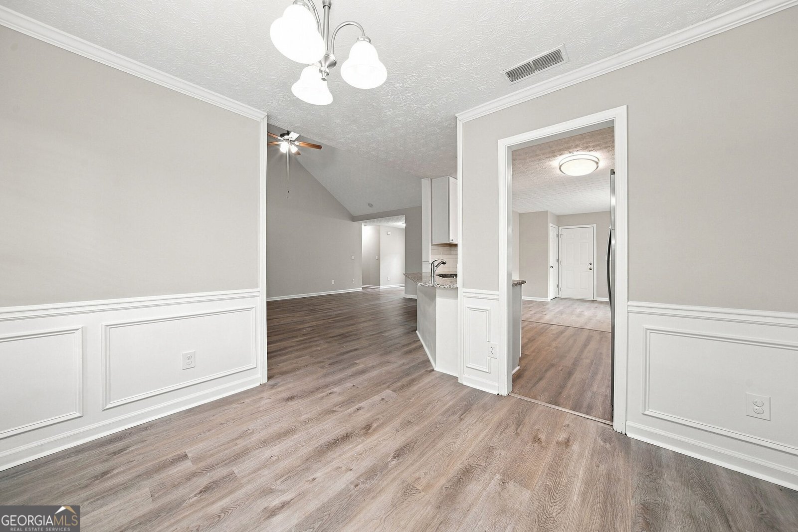 230 Trelawney Circle Covington - Photo 7