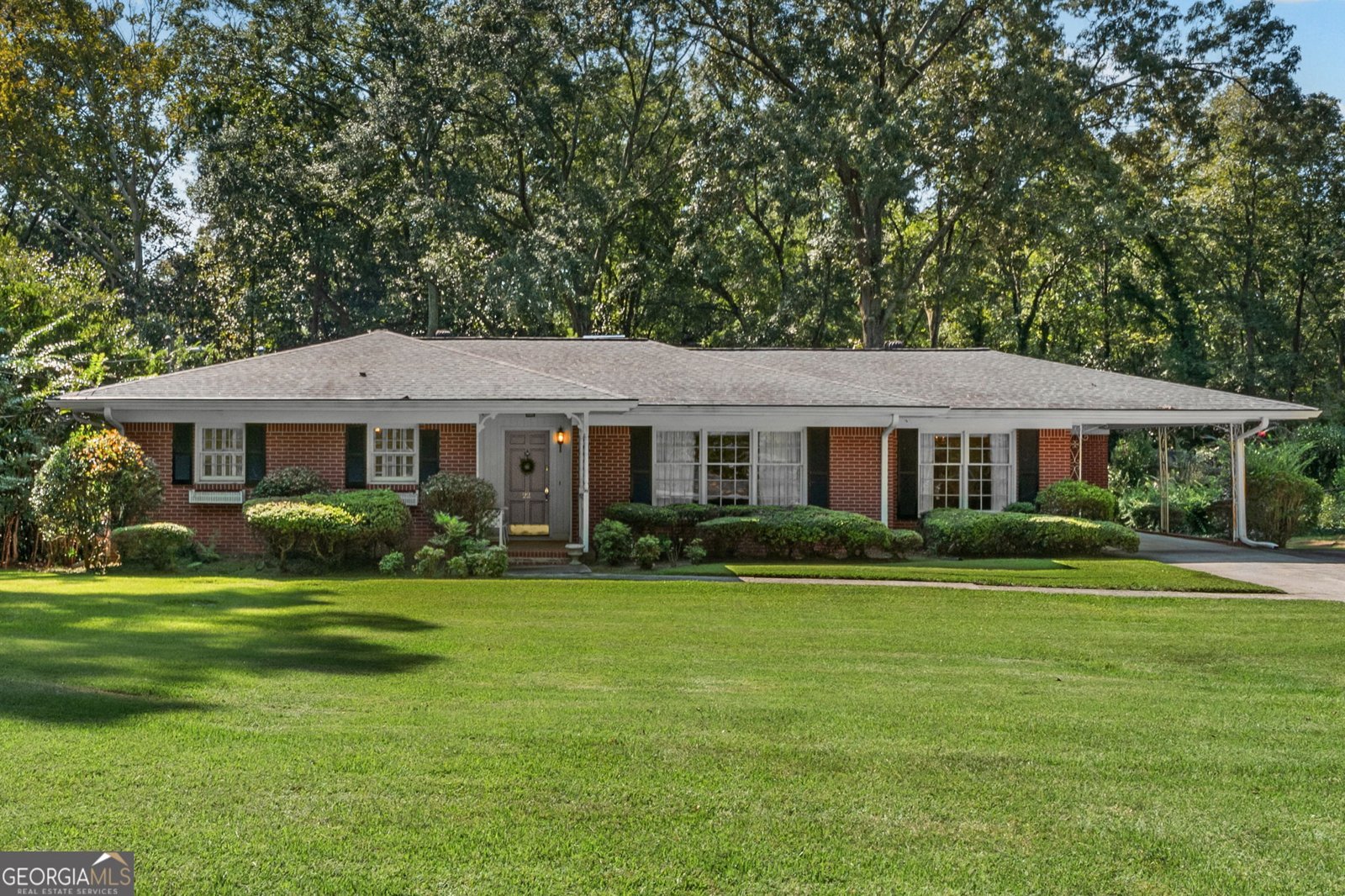 22 Winfield Drive Newnan - main photo