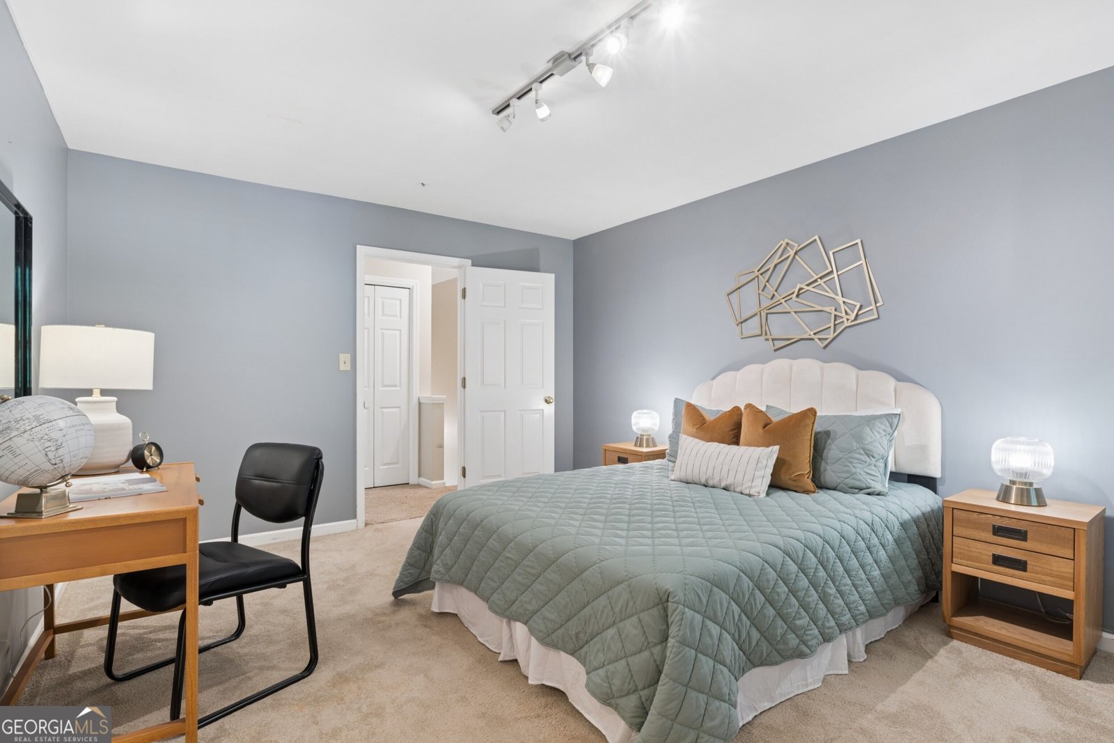 597 Saint James Walk Marietta - Photo 21