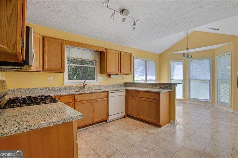 397 Ravinia Way Lawrenceville - Photo 14