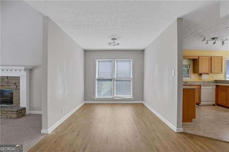 397 Ravinia Way Lawrenceville - Photo 7