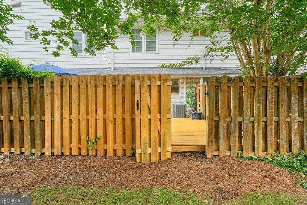 136 Peachtree Memorial Drive Atlanta - Photo 35