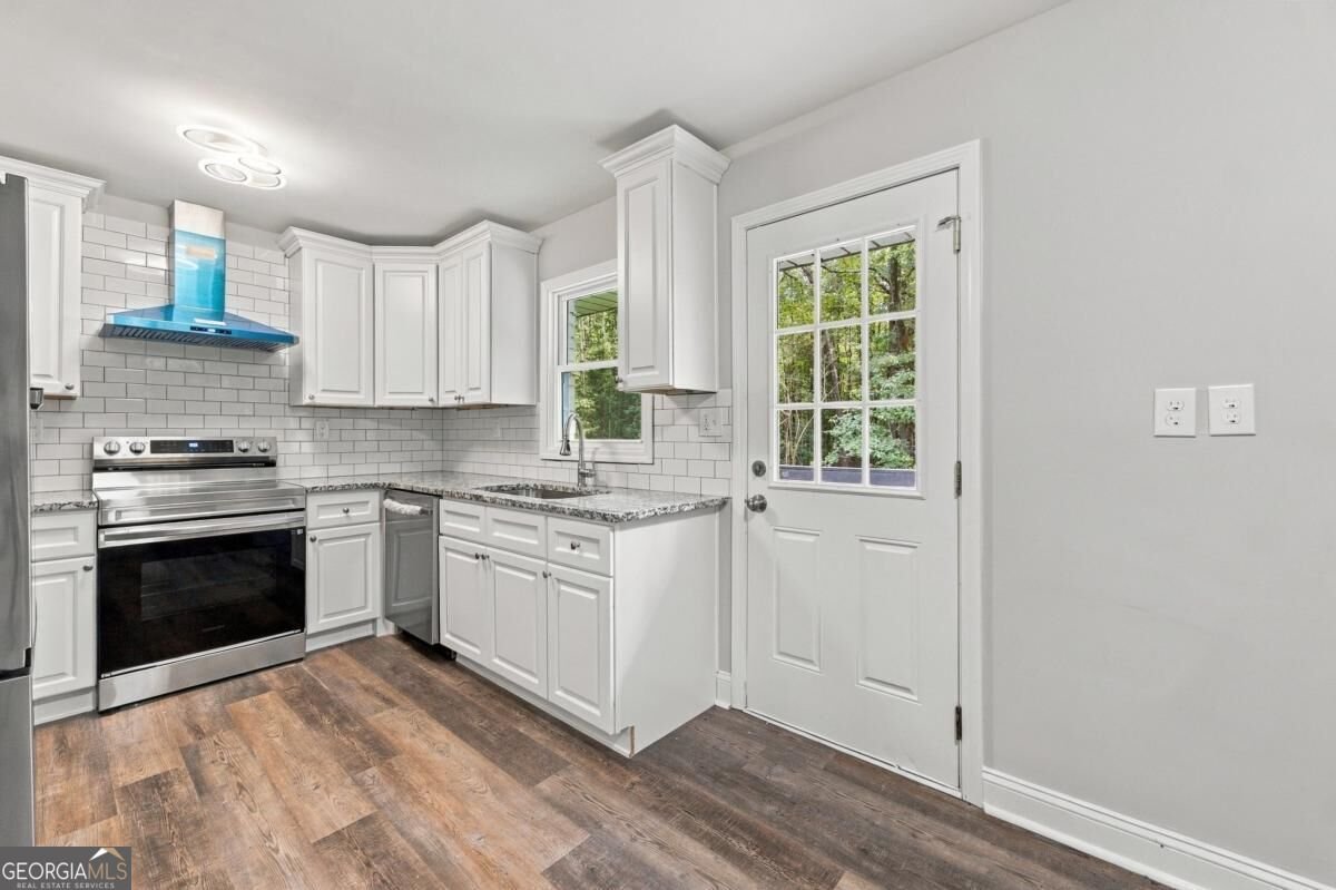 91 Sorrow Road Stockbridge - Photo 8
