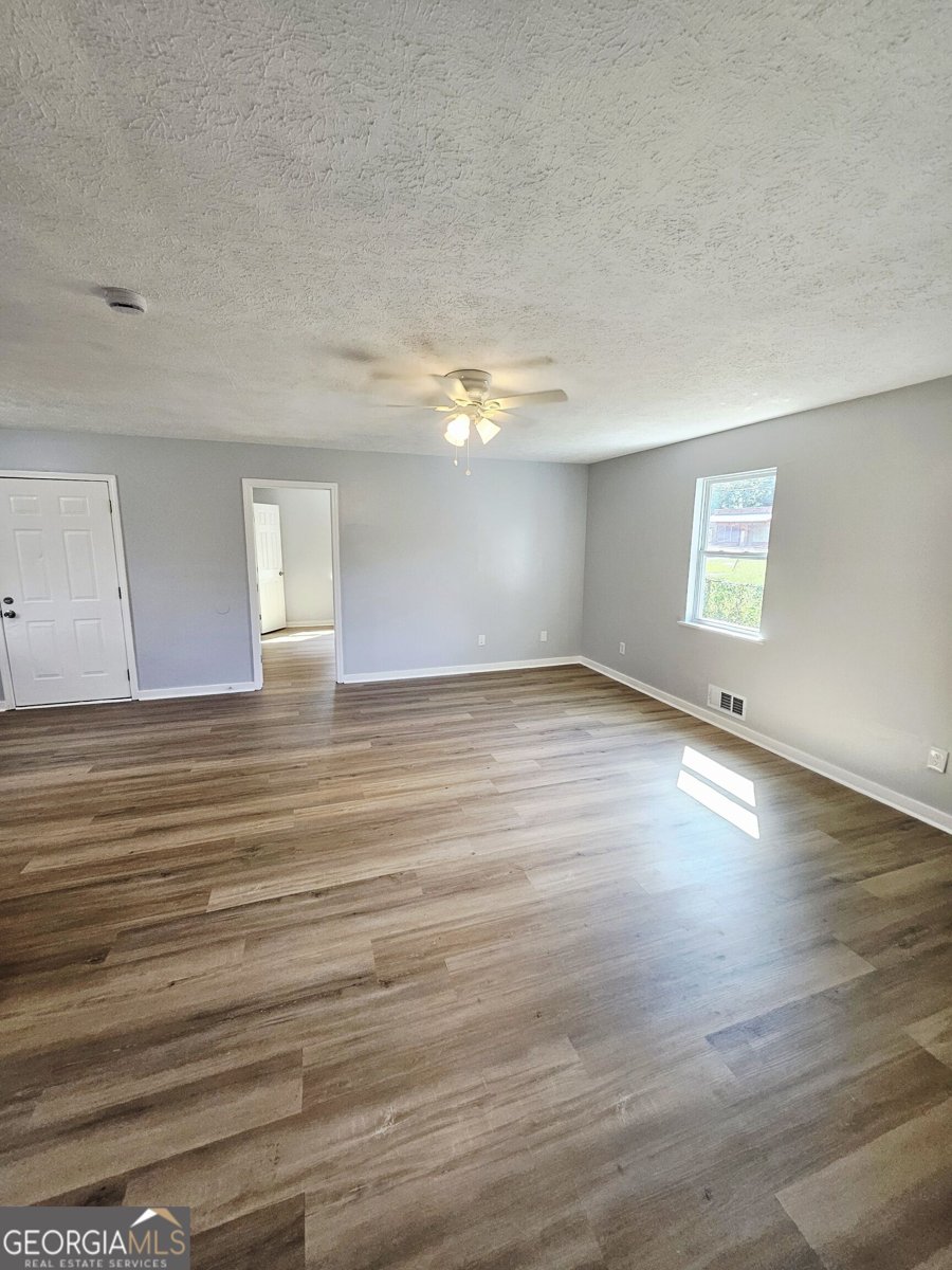 225 Tinsley Street Griffin - Photo 6