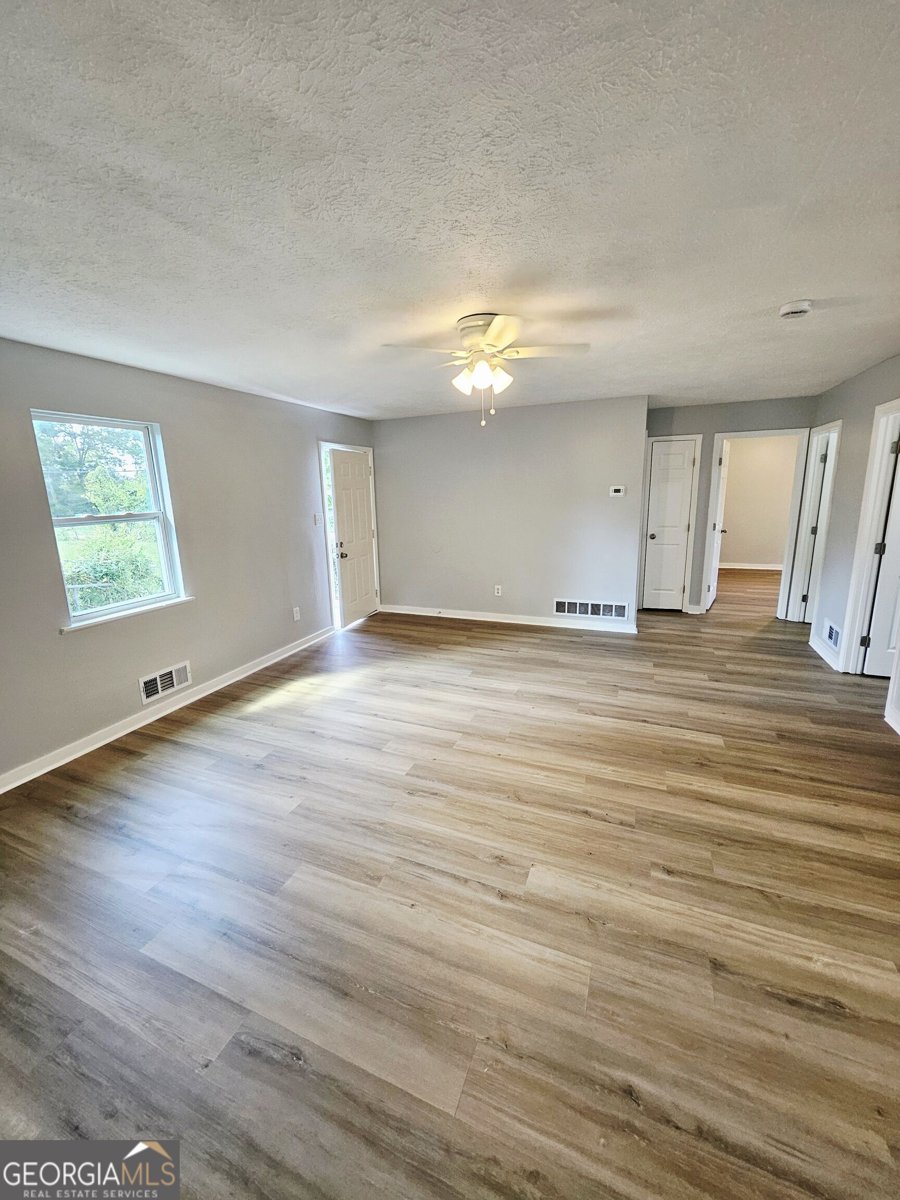 225 Tinsley Street Griffin - Photo 7