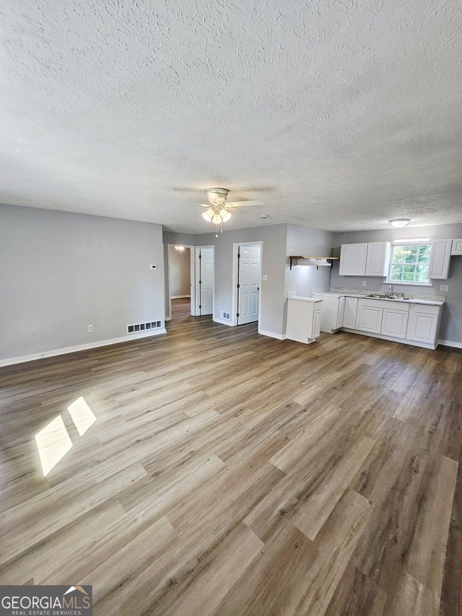 225 Tinsley Street Griffin - Photo 9