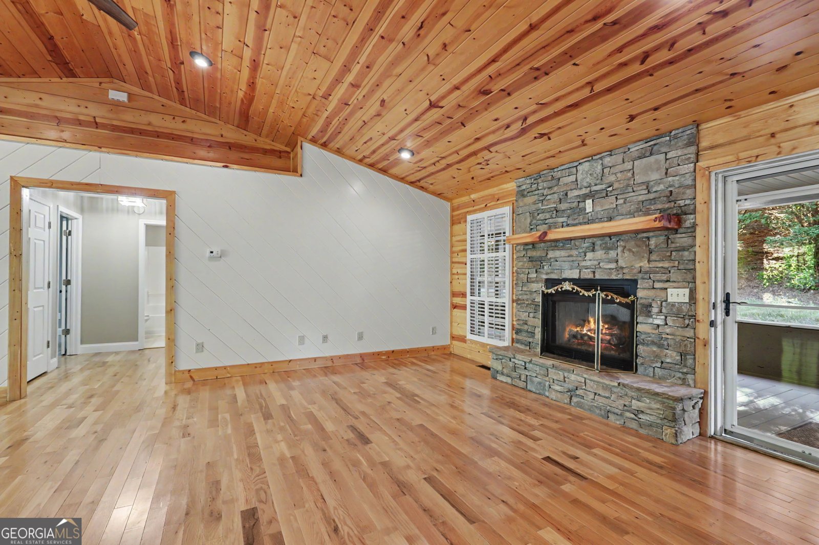1105 Henson Drive Hiawassee - Photo 10