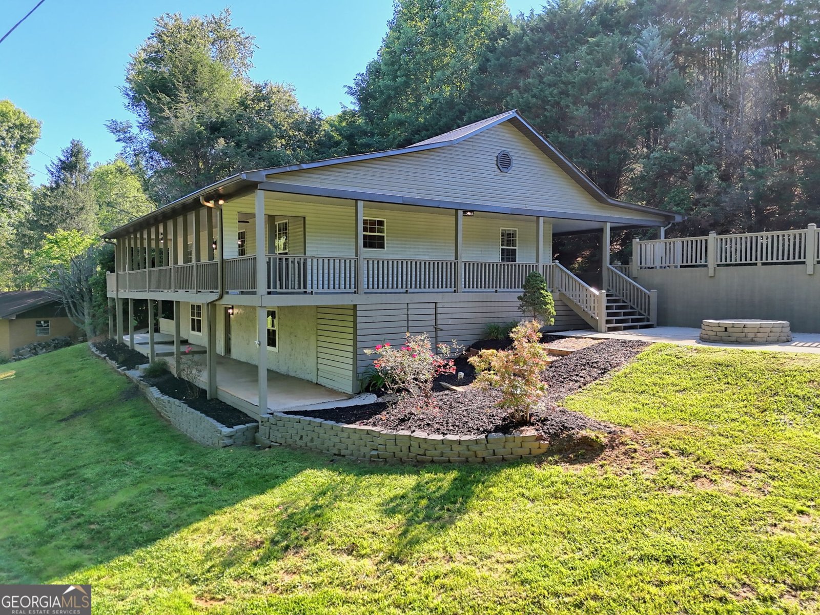 1105 Henson Drive Hiawassee - Photo 18