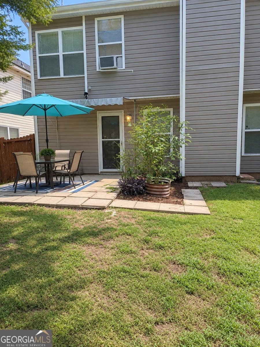 7216 Mountain Laurel Way Stockbridge - Photo 9