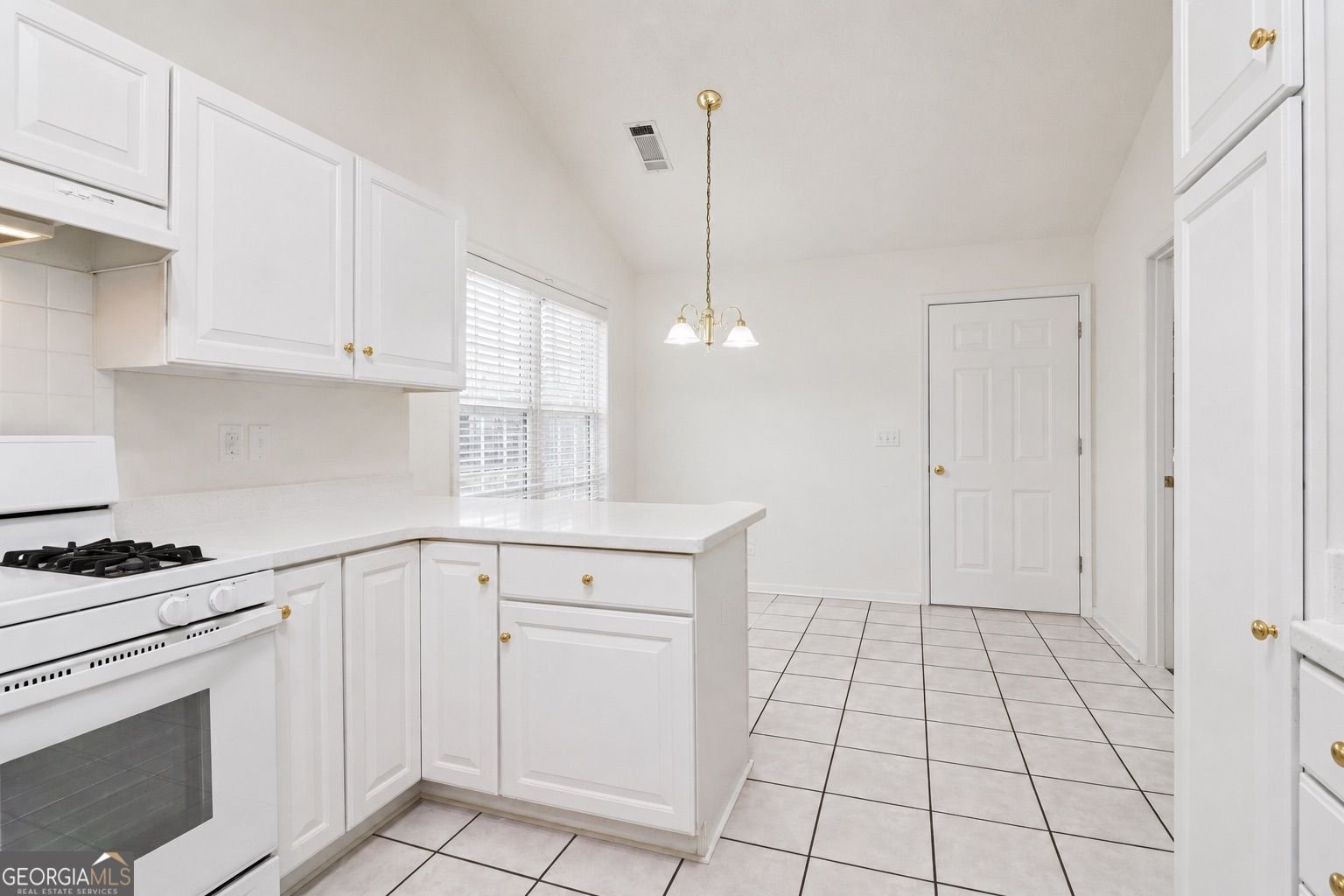 7105 Timberbrooke Drive Gainesville - Photo 10