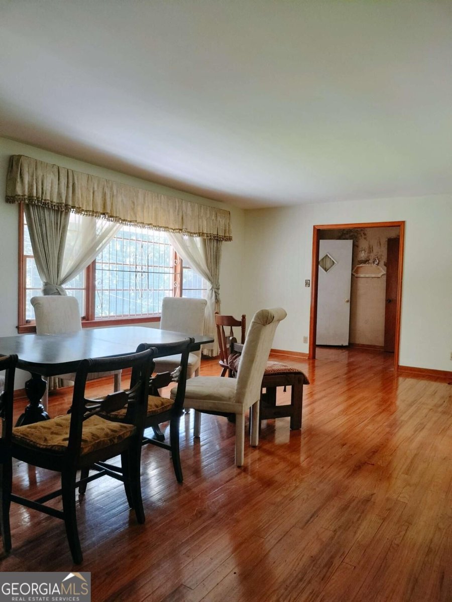2641 Hedgewood Lane Atlanta - Photo 15