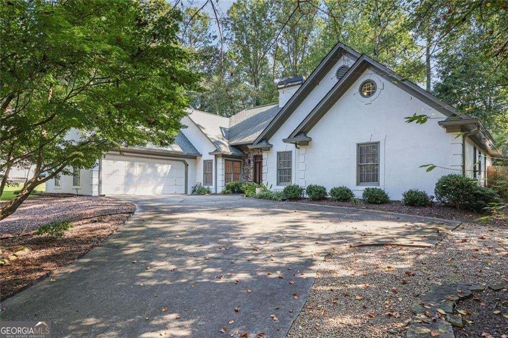 2117 Line Tree Lane Powder Springs - main photo