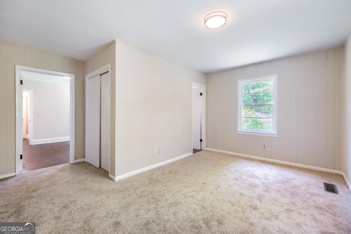 396 Forrest Ridge Drive Atlanta - Photo 10