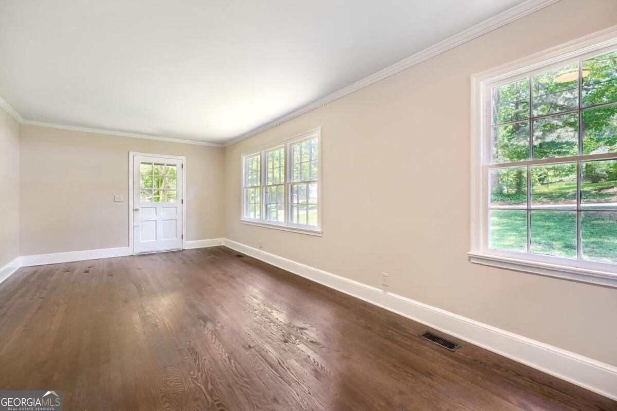 396 Forrest Ridge Drive Atlanta - Photo 18