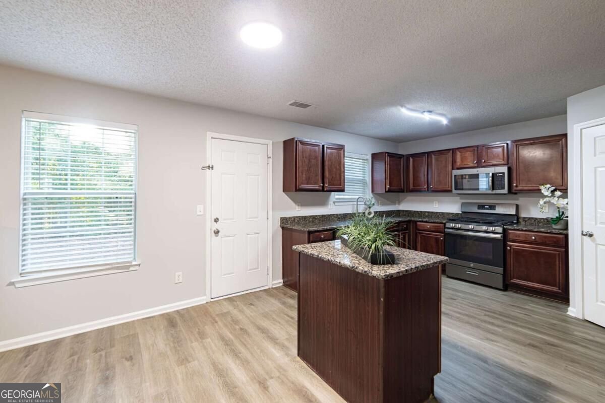 596 Vaughan Drive Hampton - Photo 33