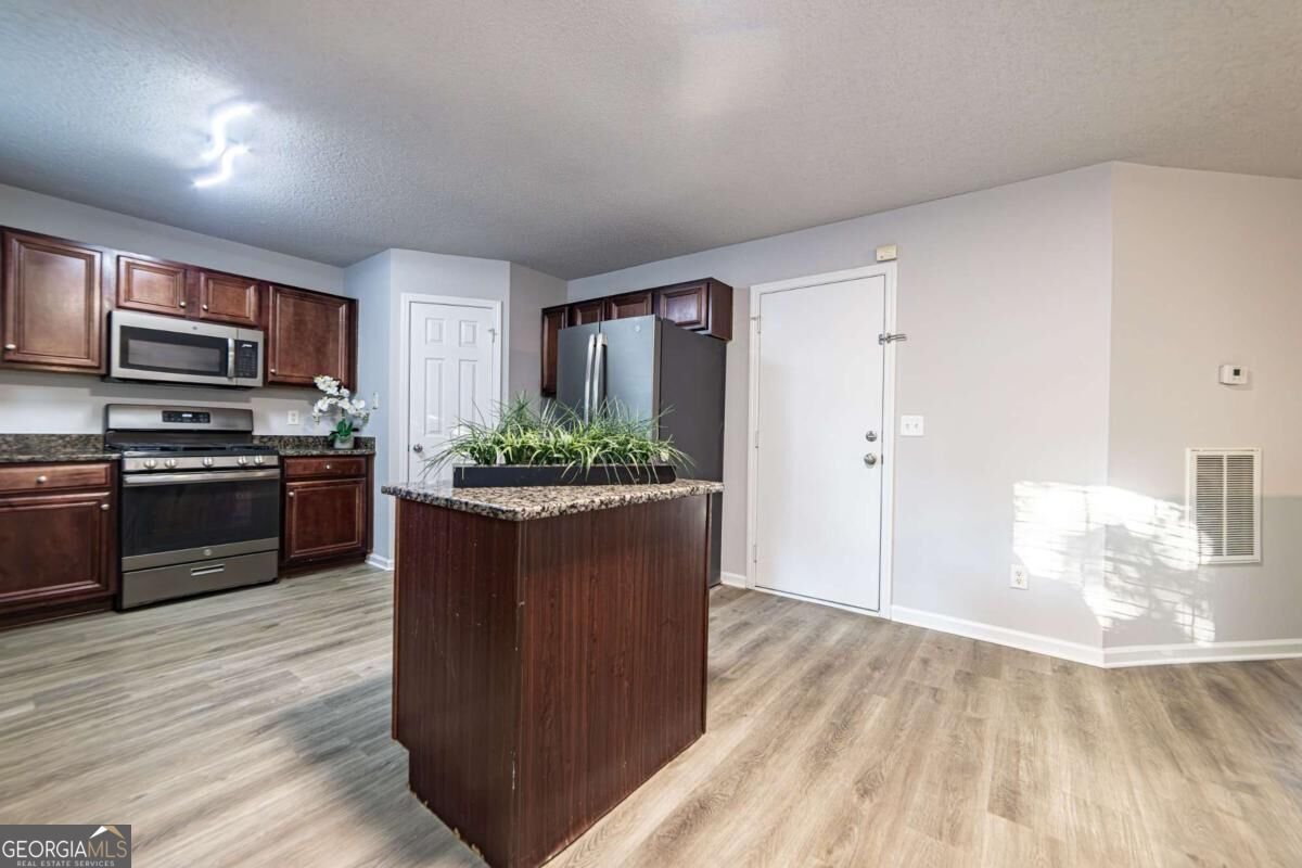 596 Vaughan Drive Hampton - Photo 37