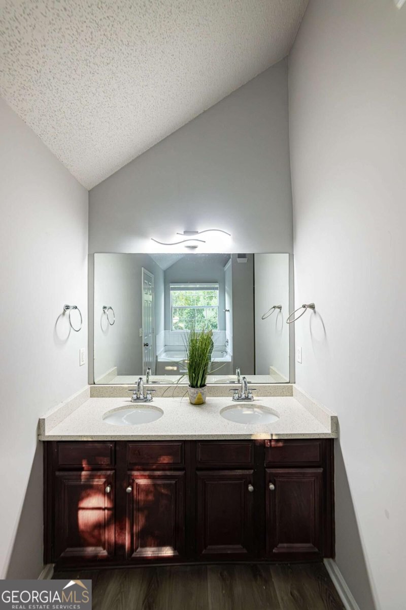 596 Vaughan Drive Hampton - Photo 75