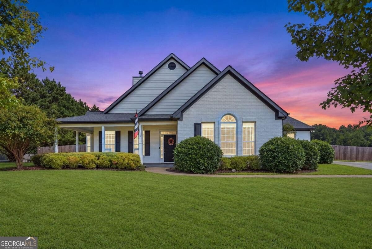 764 Appian Way Statham - main photo