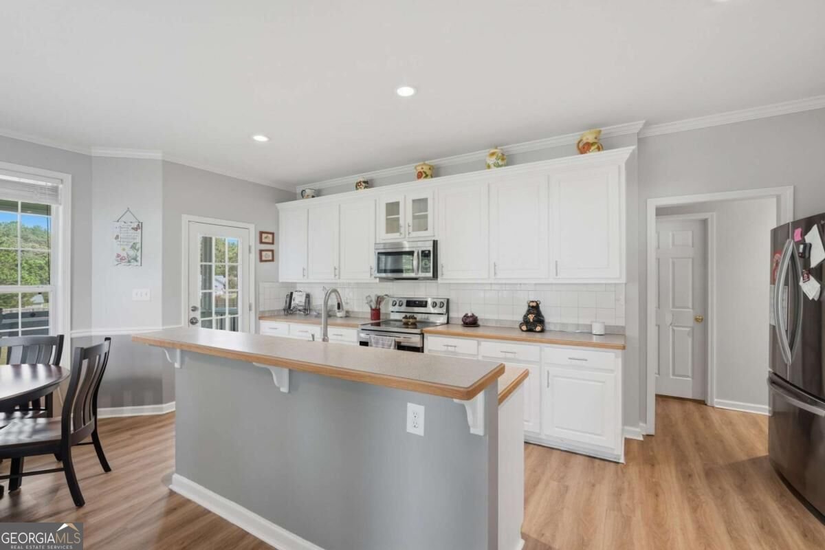 764 Appian Way Statham - Photo 15