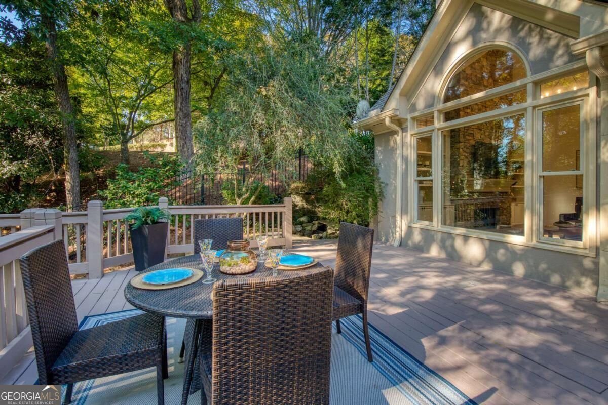 8370 Sentinae Chase Drive Roswell - Photo 12
