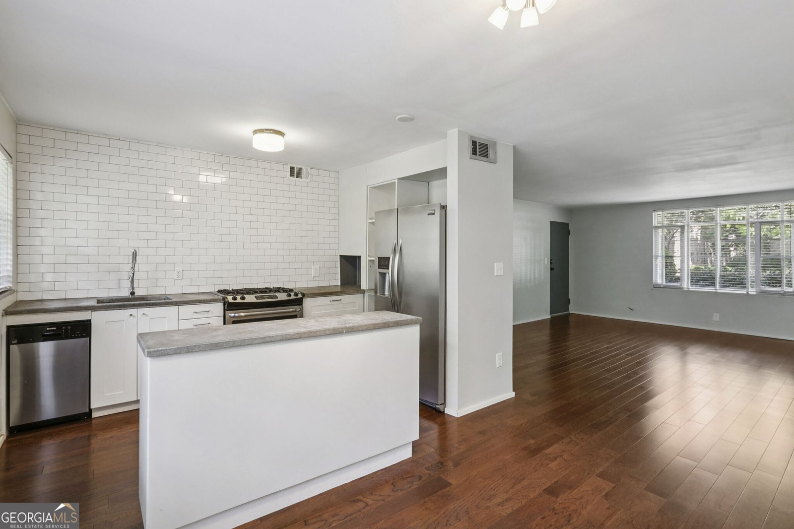 1391 Normandy Drive Atlanta - Photo 6