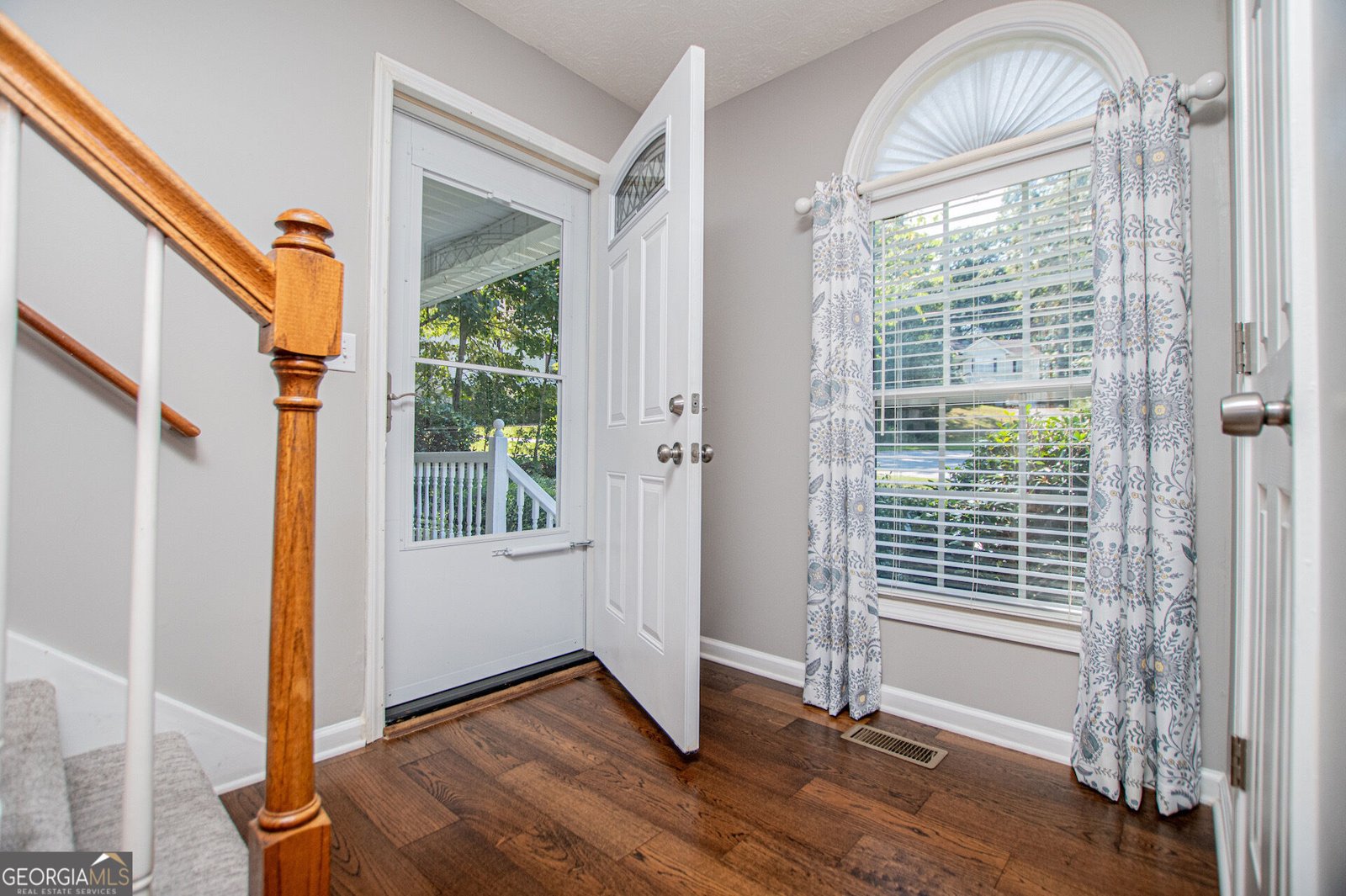 91 Bridgewood Drive Douglasville - Photo 10