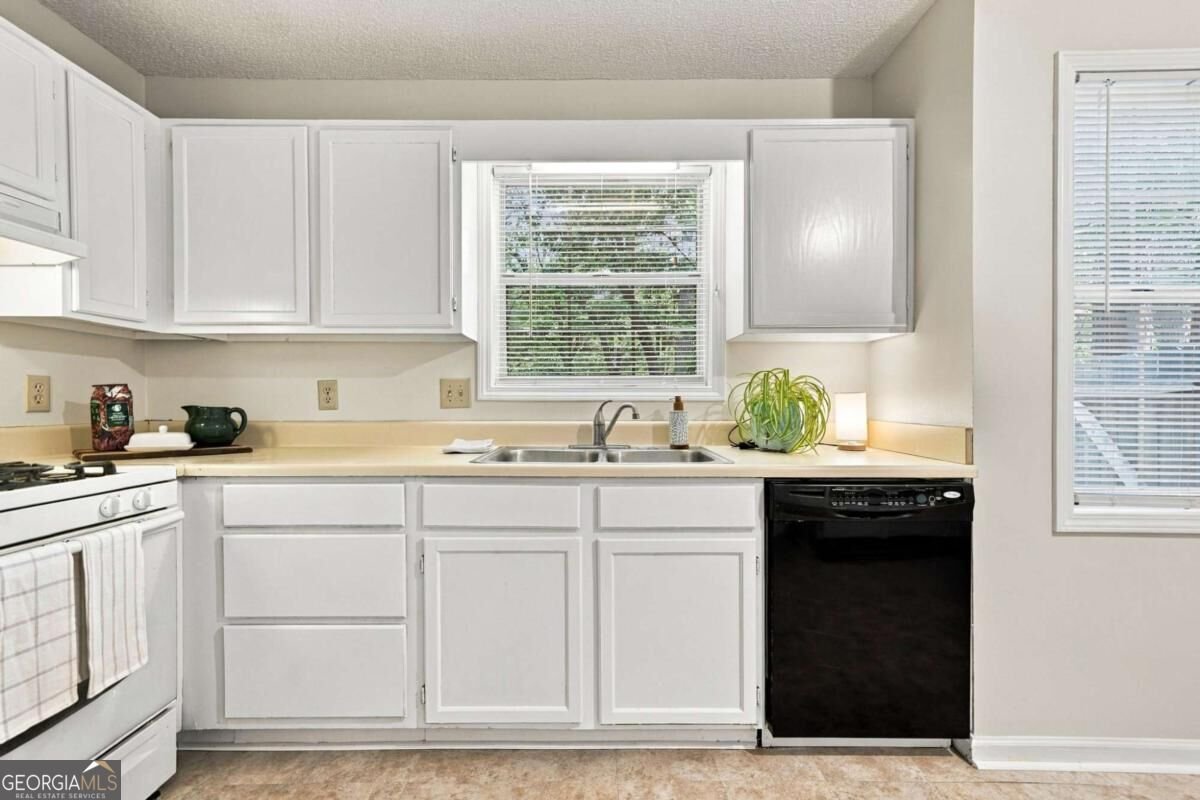 410 Rose Creek Place Woodstock - Photo 16
