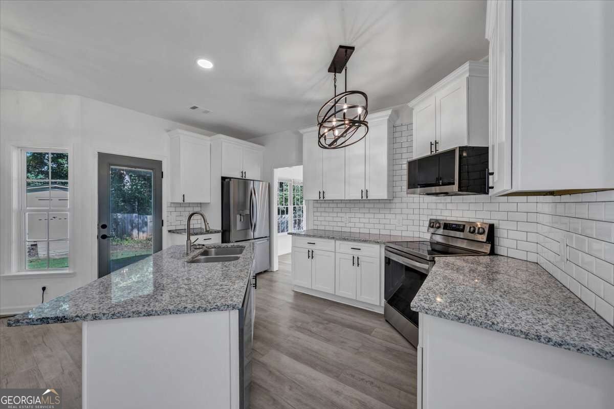 565 Fortune Ridge Road Stone Mountain - Photo 13