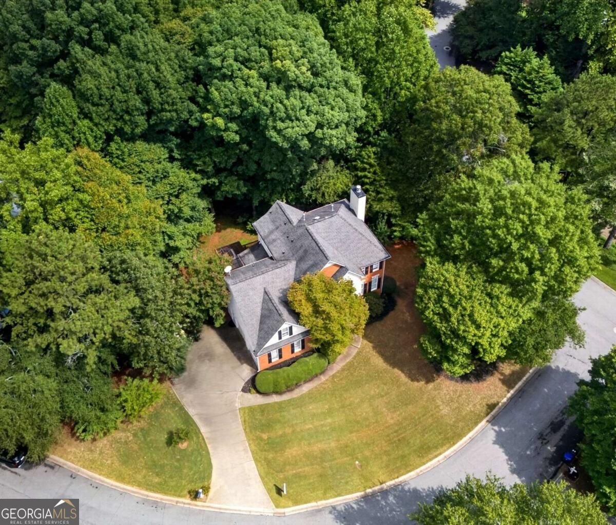 2540 Woodbrook Court Lawrenceville - main photo