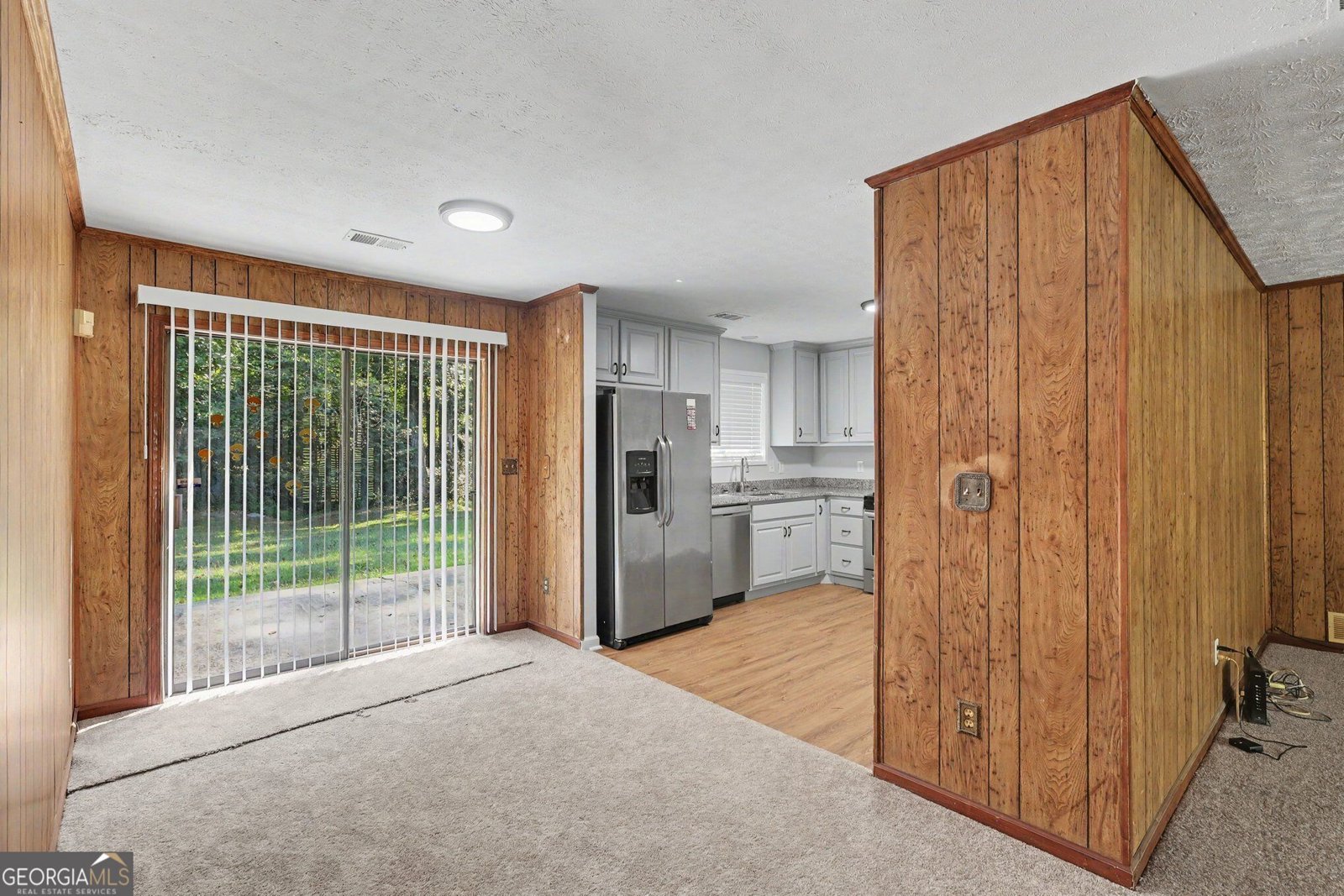 8220 Englewood Trail Riverdale - Photo 16