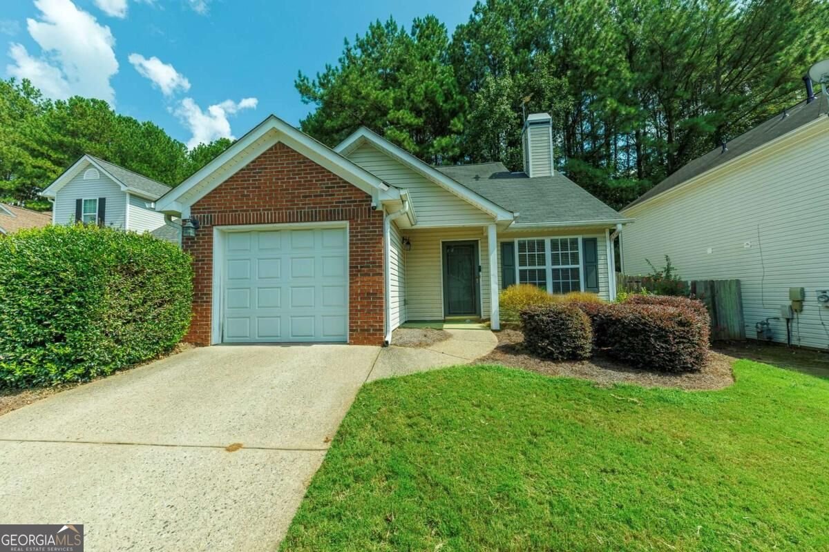216 Park Place Woodstock - main photo