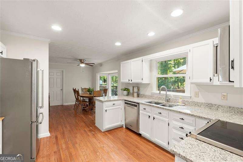 500 Senior Drive Lawrenceville - Photo 17
