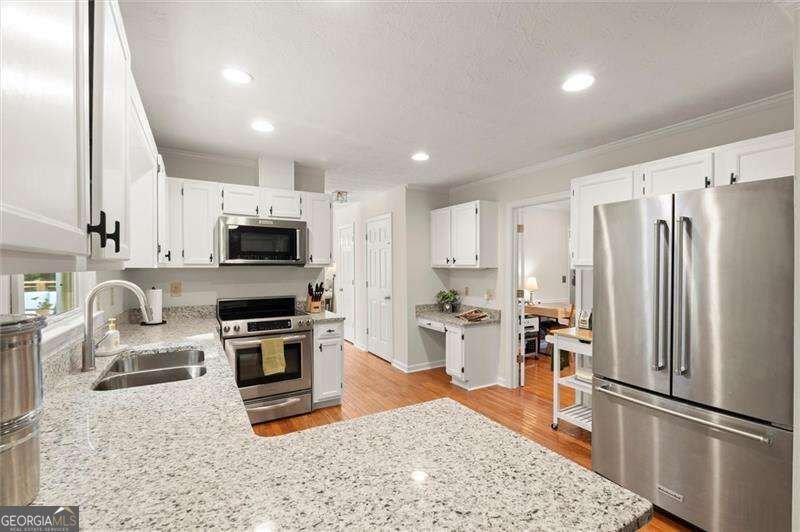 500 Senior Drive Lawrenceville - Photo 20