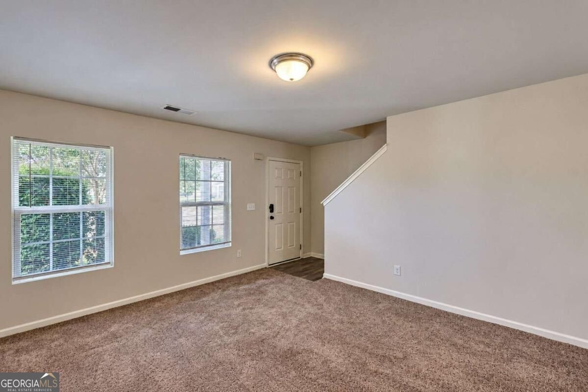 781 Dove Tree Lane Social Circle - Photo 9