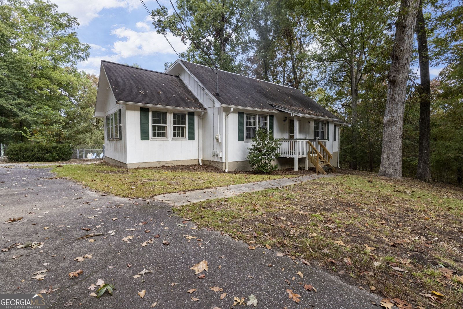 82 Walton Way Juliette - main photo