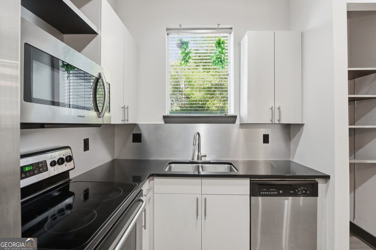 747 Ralph Mcgill Boulevard Atlanta - Photo 8