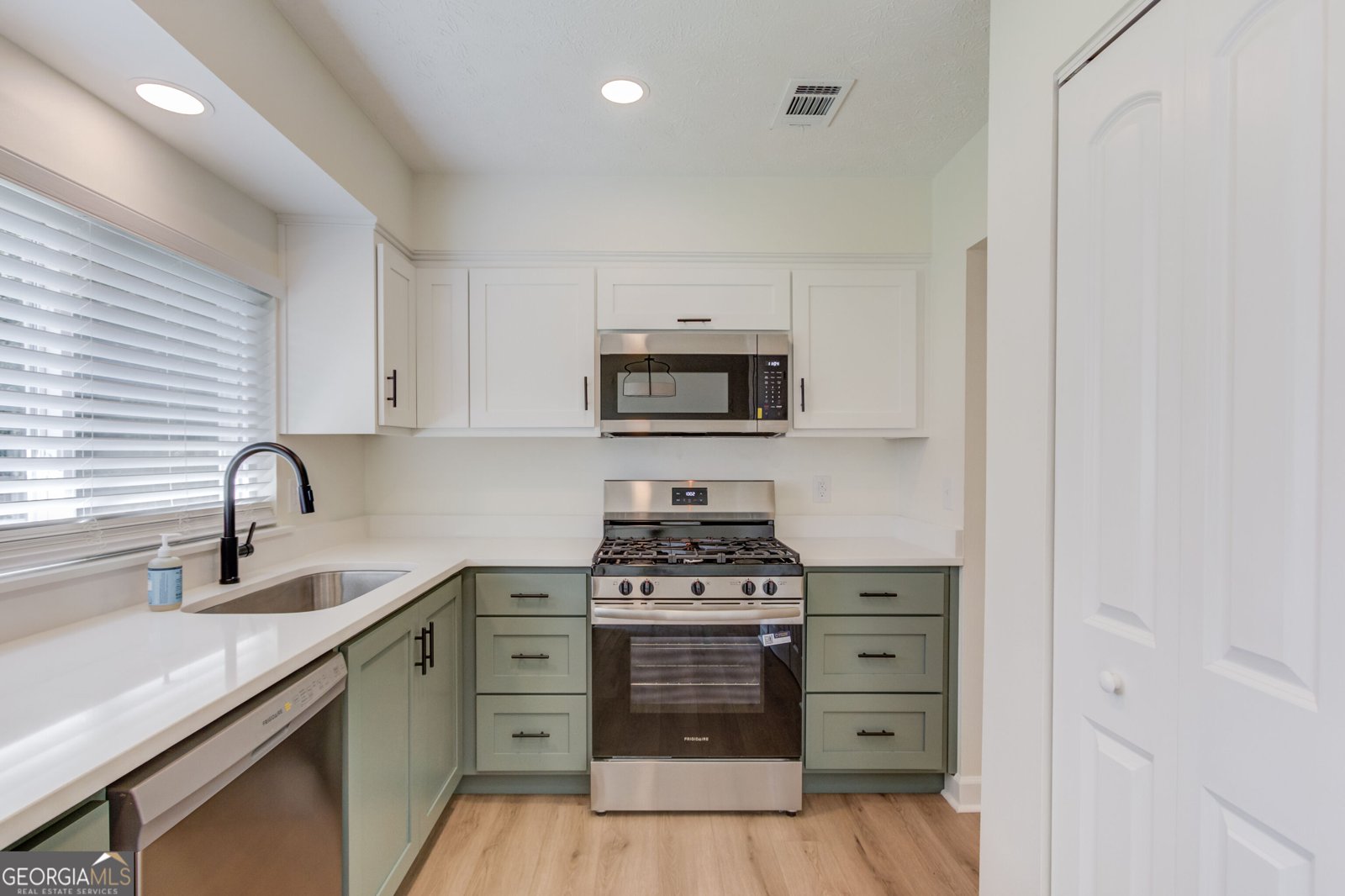 3622 Cainbridge Court Lawrenceville - Photo 11