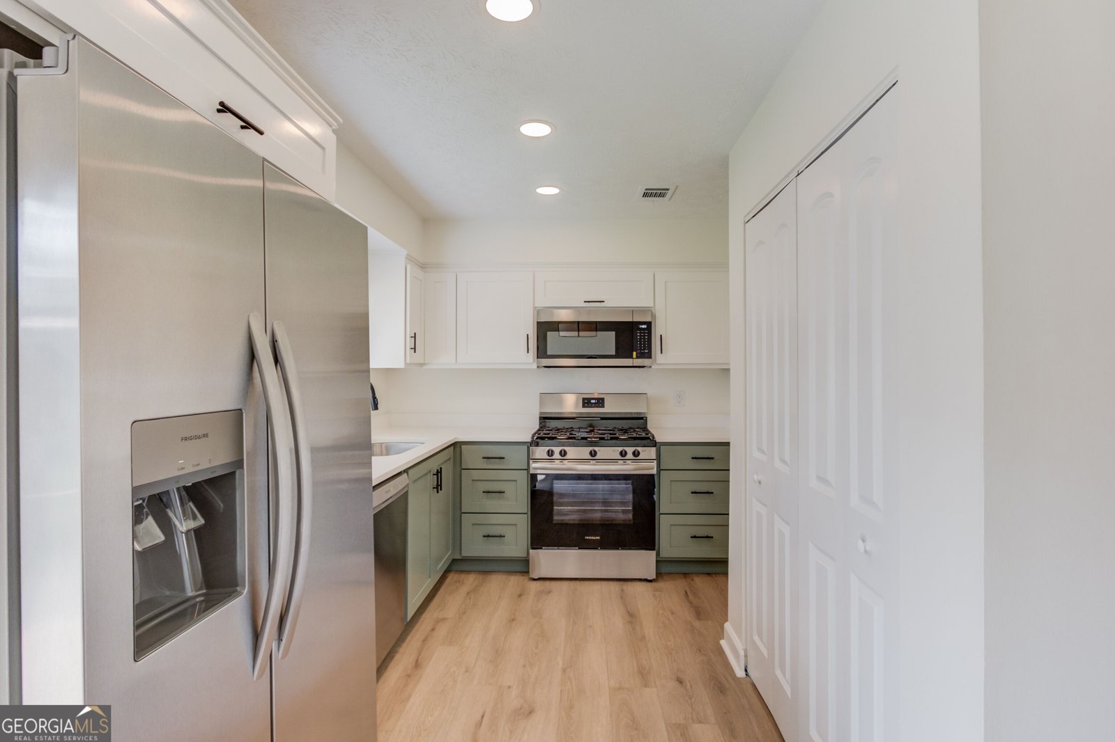 3622 Cainbridge Court Lawrenceville - Photo 9