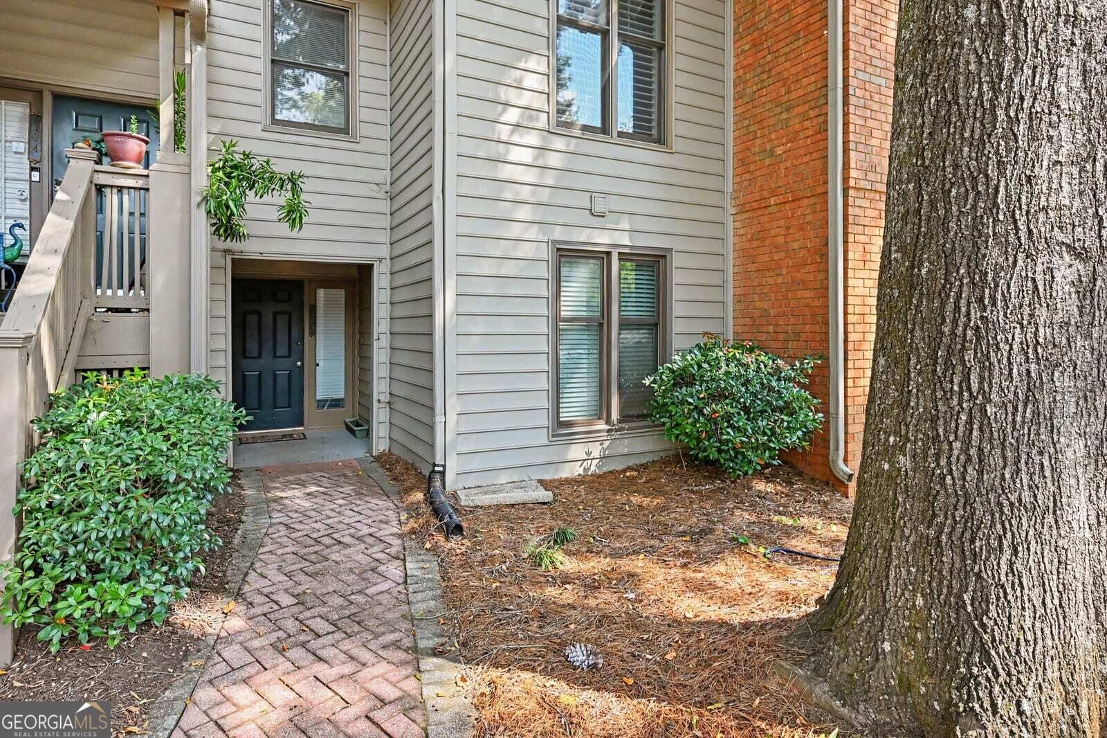 105 Garden Court Atlanta - Photo 8