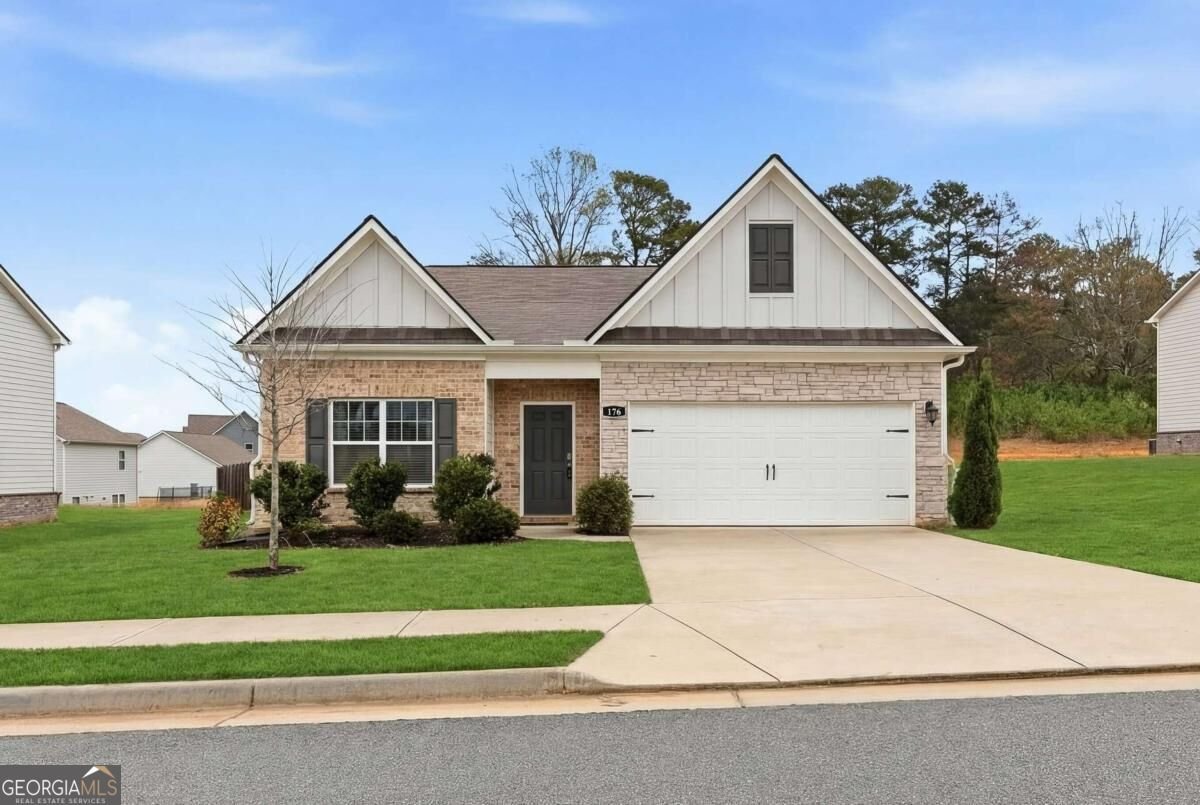 176 Innis Brook Circle Cartersville - main photo