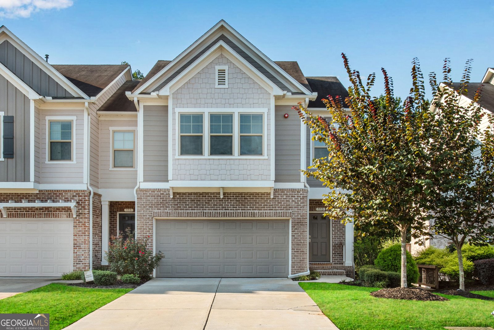 113 Maple Creek Way Woodstock - main photo