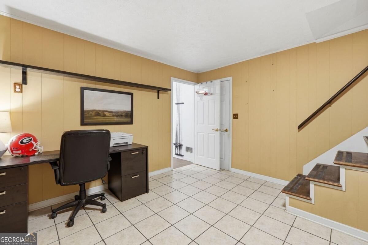 218 King Arthur Drive Woodstock - Photo 31