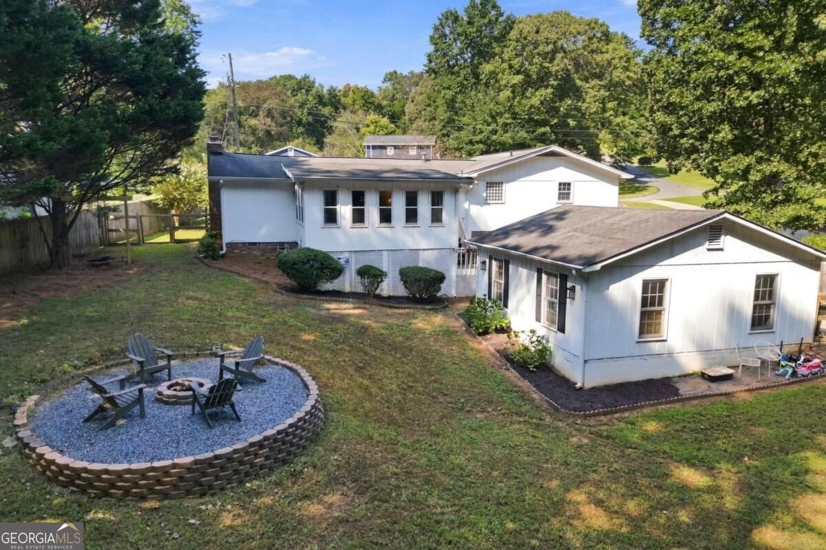 218 King Arthur Drive Woodstock - Photo 34