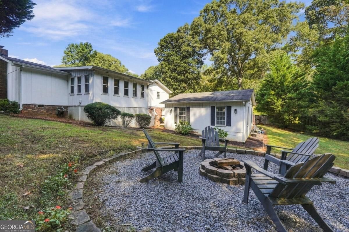 218 King Arthur Drive Woodstock - Photo 36