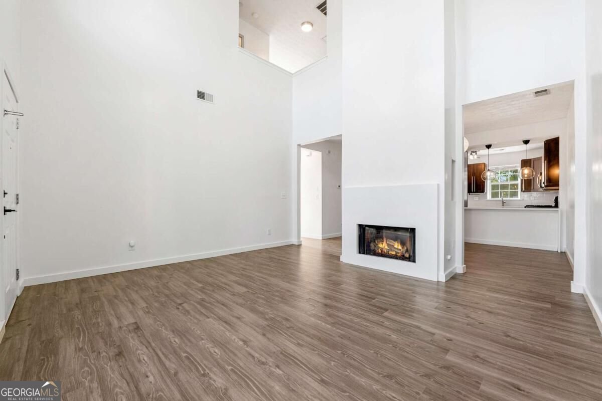 109 Oak Green Drive Lawrenceville - Photo 6